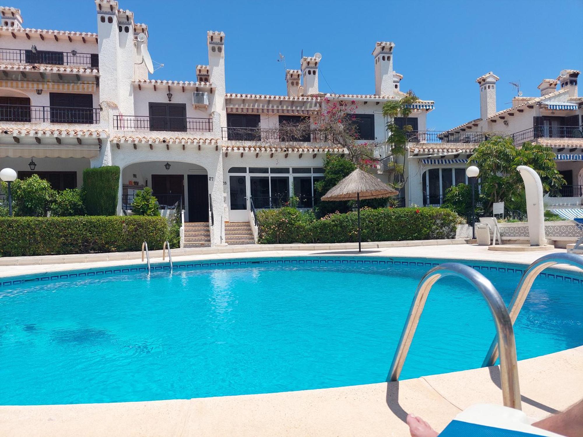 Casa Billarose - Lovely House Overlooking Pool & Walking Distance To The Beach And Restaurants Cabo Roig Exterior foto