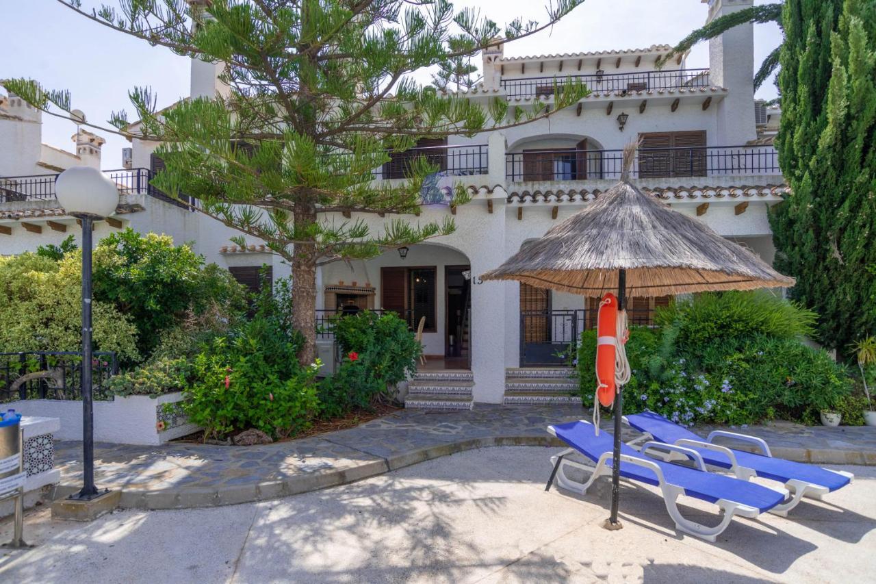 Casa Billarose - Lovely House Overlooking Pool & Walking Distance To The Beach And Restaurants Cabo Roig Exterior foto